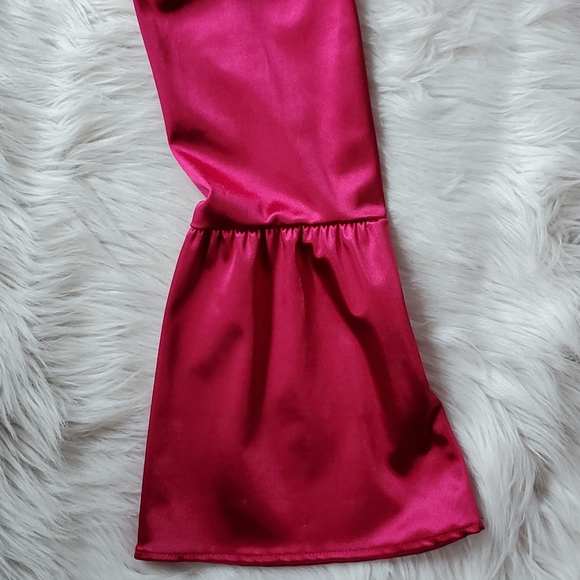 Red satin cover top - Picture 8 of 10